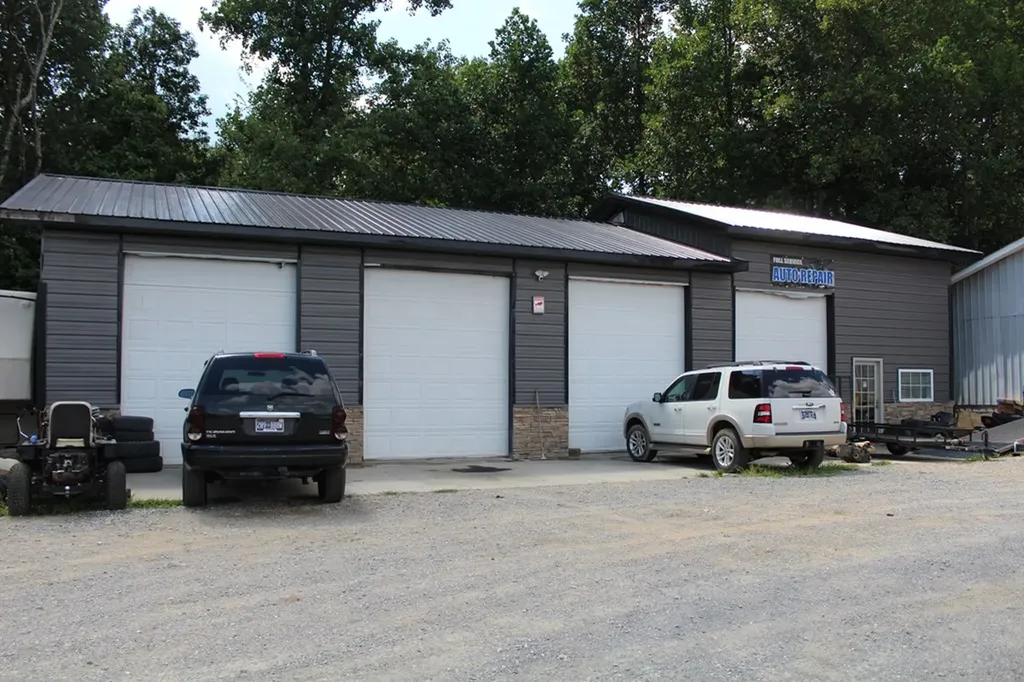 3818 S Grundy Quarles Highway Gainesboro TN 38562