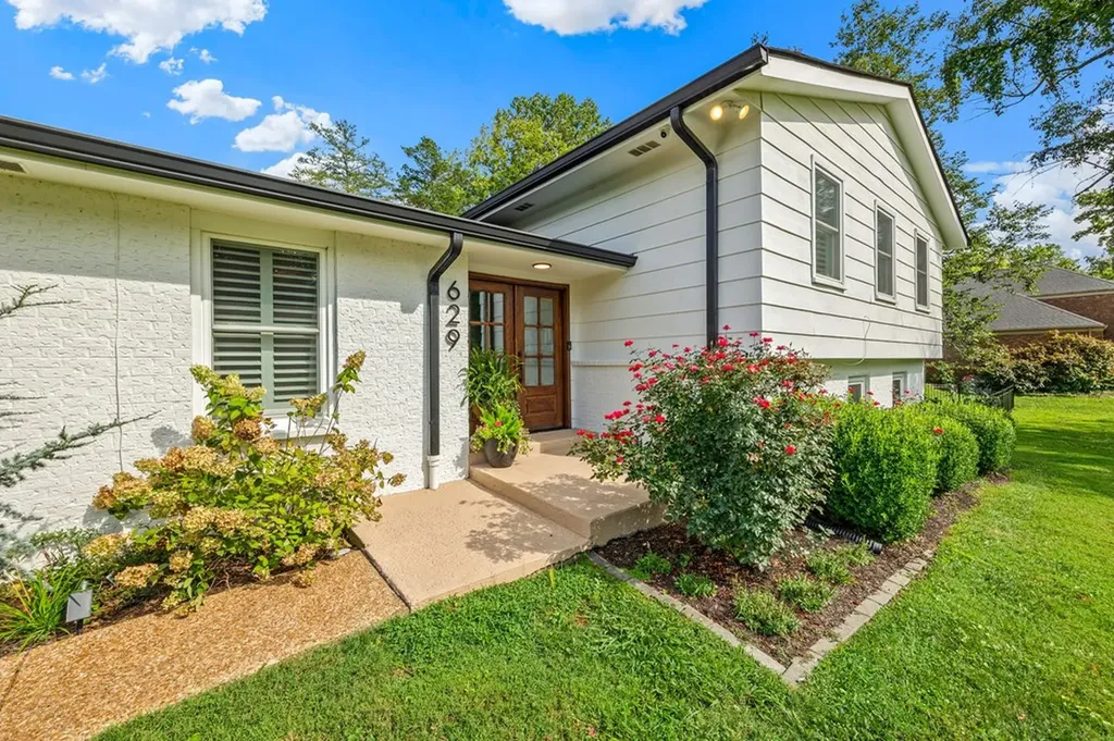 629 Clark Avenue Cookeville TN 38501