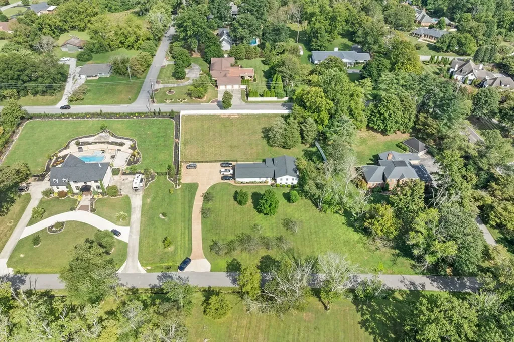 629 Clark Avenue Cookeville TN 38501