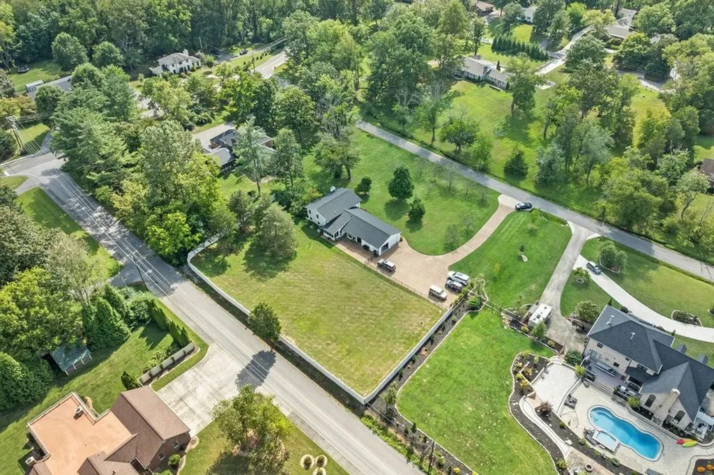 629 Clark Avenue Cookeville TN 38501