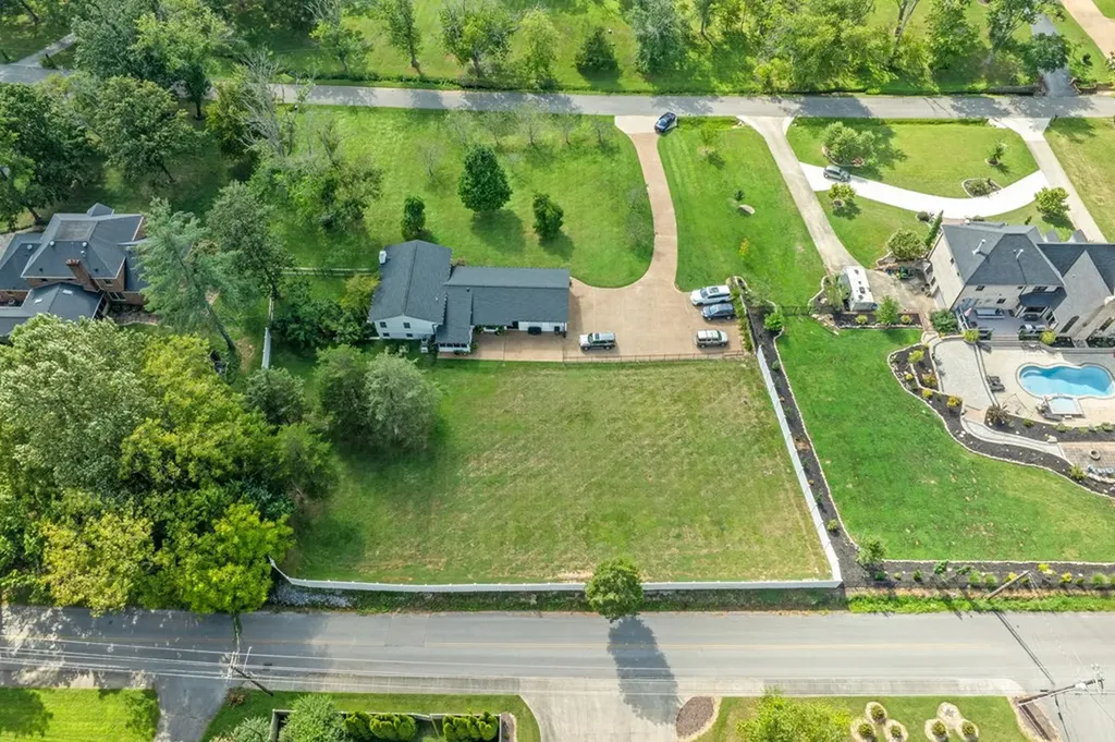 629 Clark Avenue Cookeville TN 38501