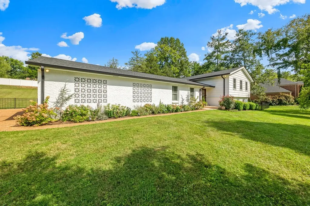 629 Clark Avenue Cookeville TN 38501