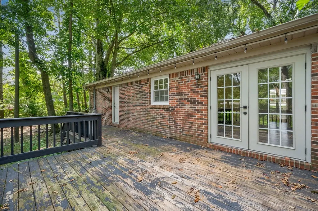 1514 Quinland Lake Road Cookeville TN 38506