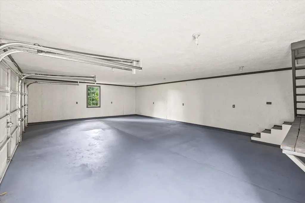 5992 Willow Grove Highway Allons TN 38541