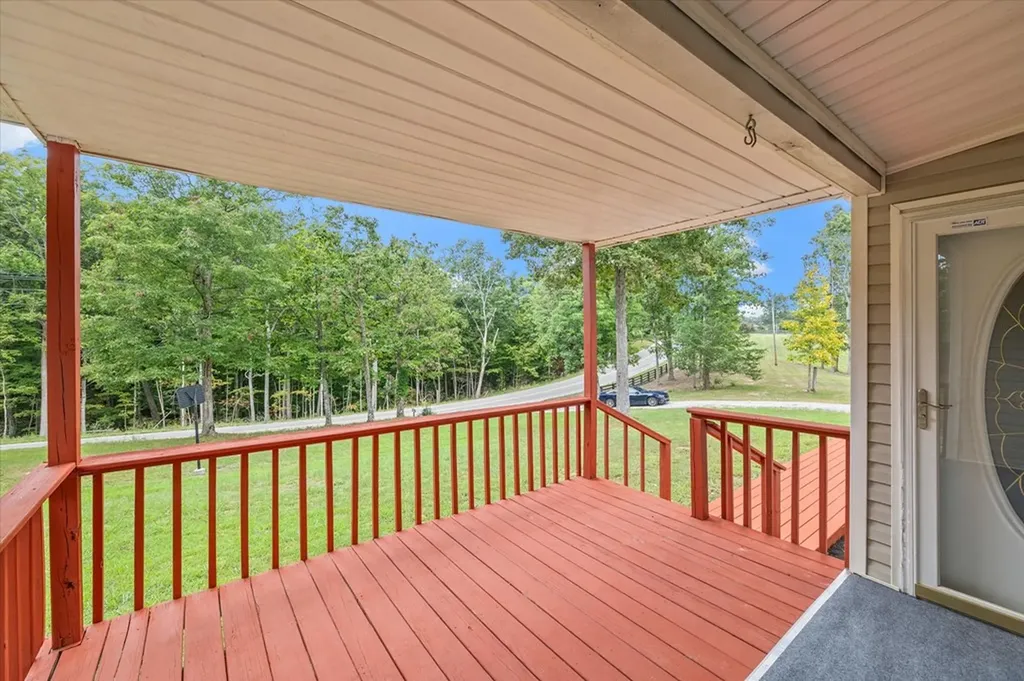 5992 Willow Grove Highway Allons TN 38541