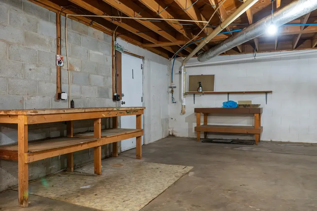 503 Evans Street Livingston TN 38570