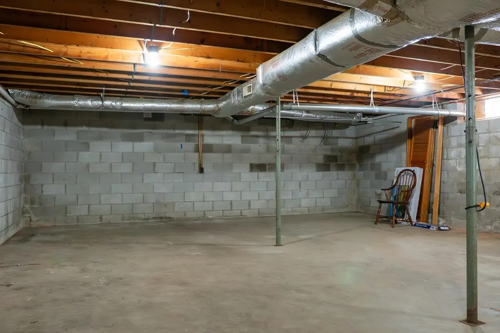 503 Evans Street Livingston TN 38570