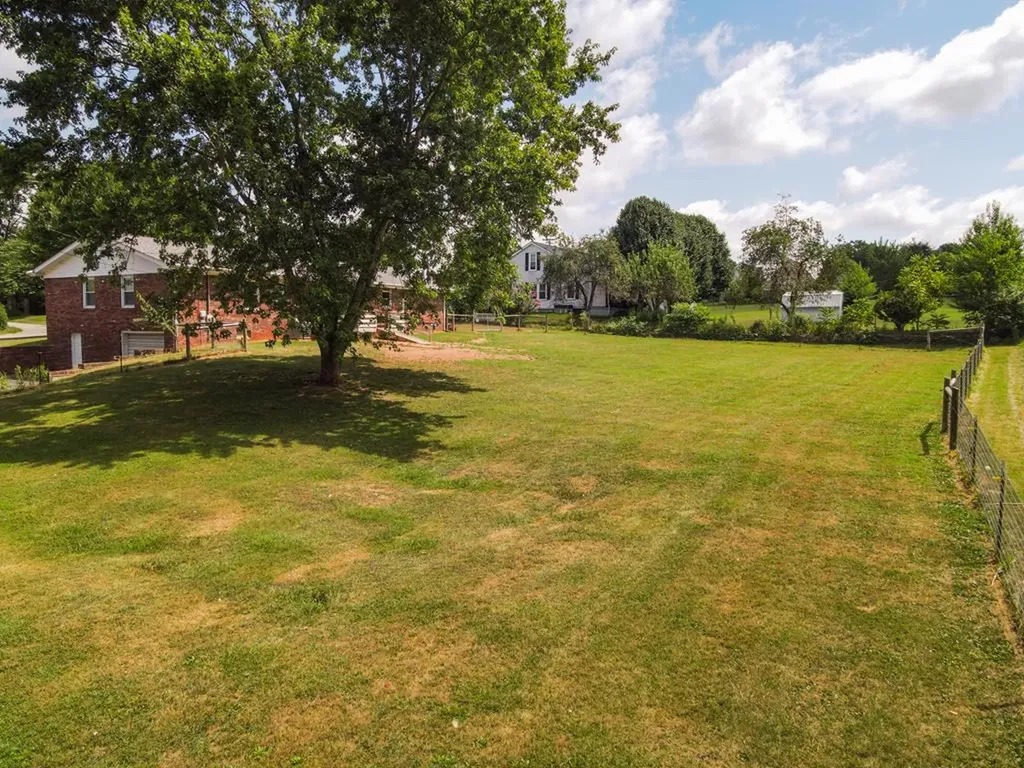 503 Evans Street Livingston TN 38570