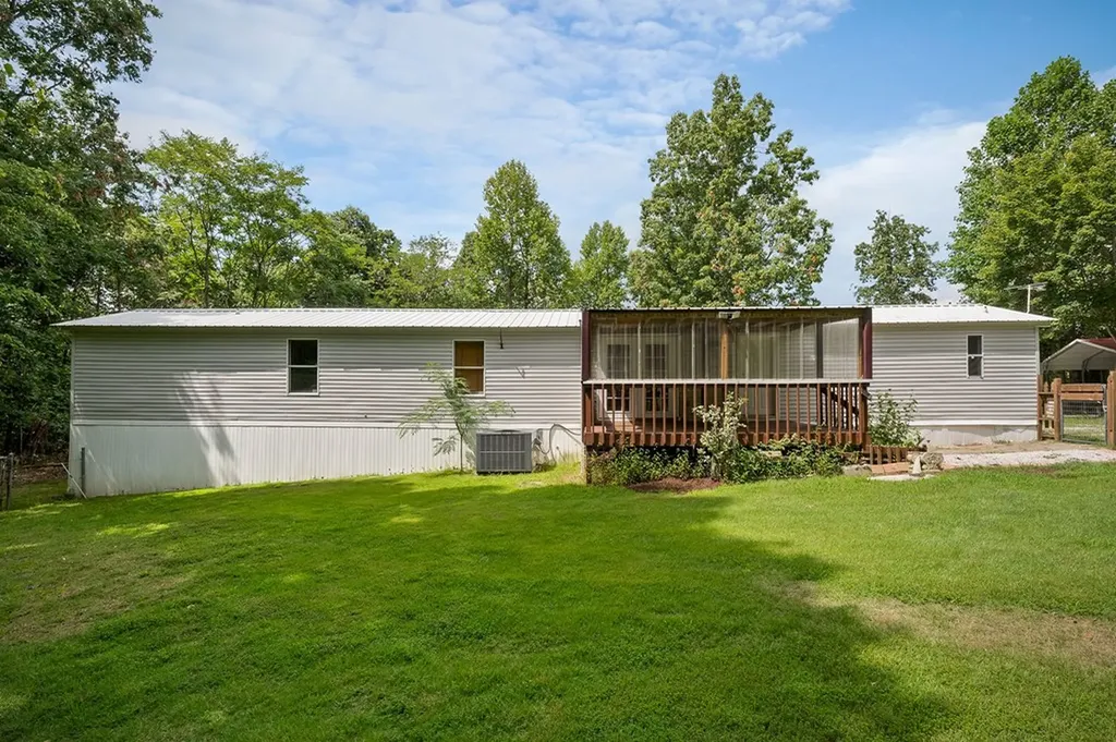 629 Woodland Trail Sparta TN 38583