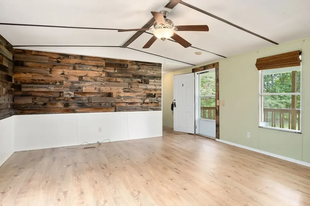 629 Woodland Trail Sparta TN 38583