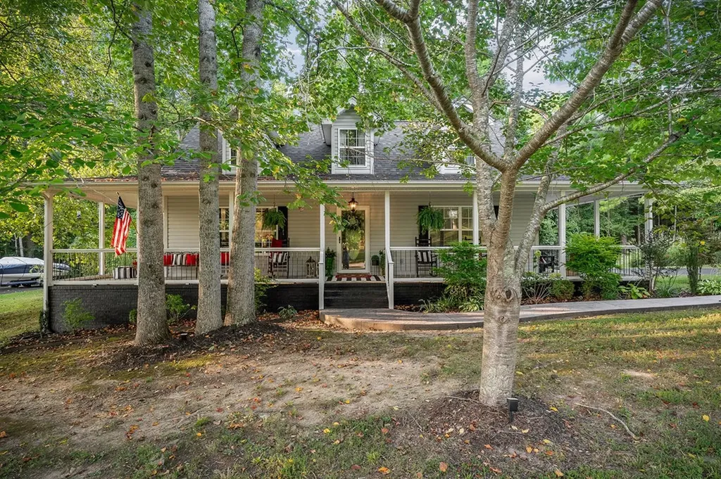 230 Storyland Drive Byrdstown TN 38549