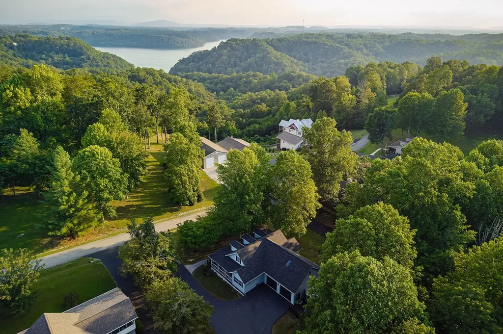 230 Storyland Drive Byrdstown TN 38549