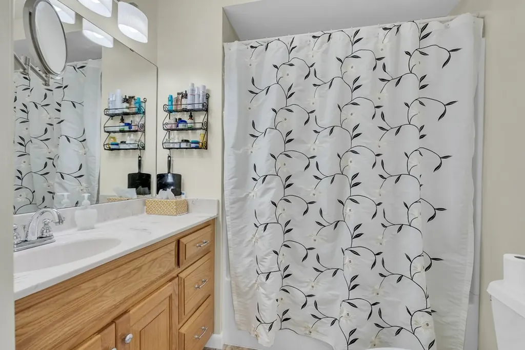 712 Callahan Road Monterey TN 38574