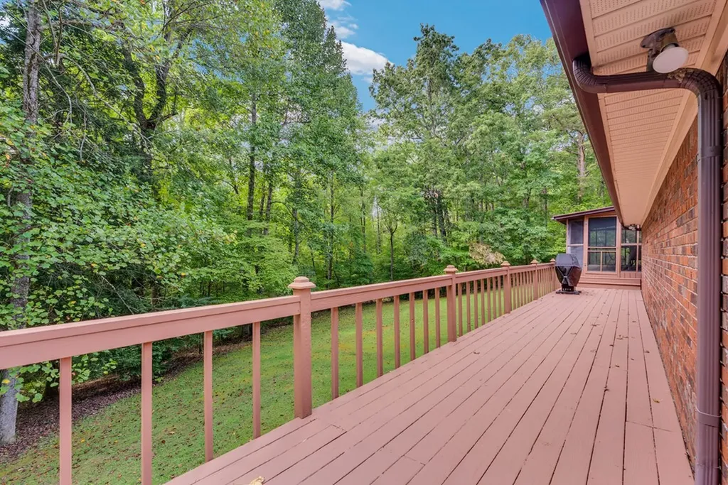 712 Callahan Road Monterey TN 38574