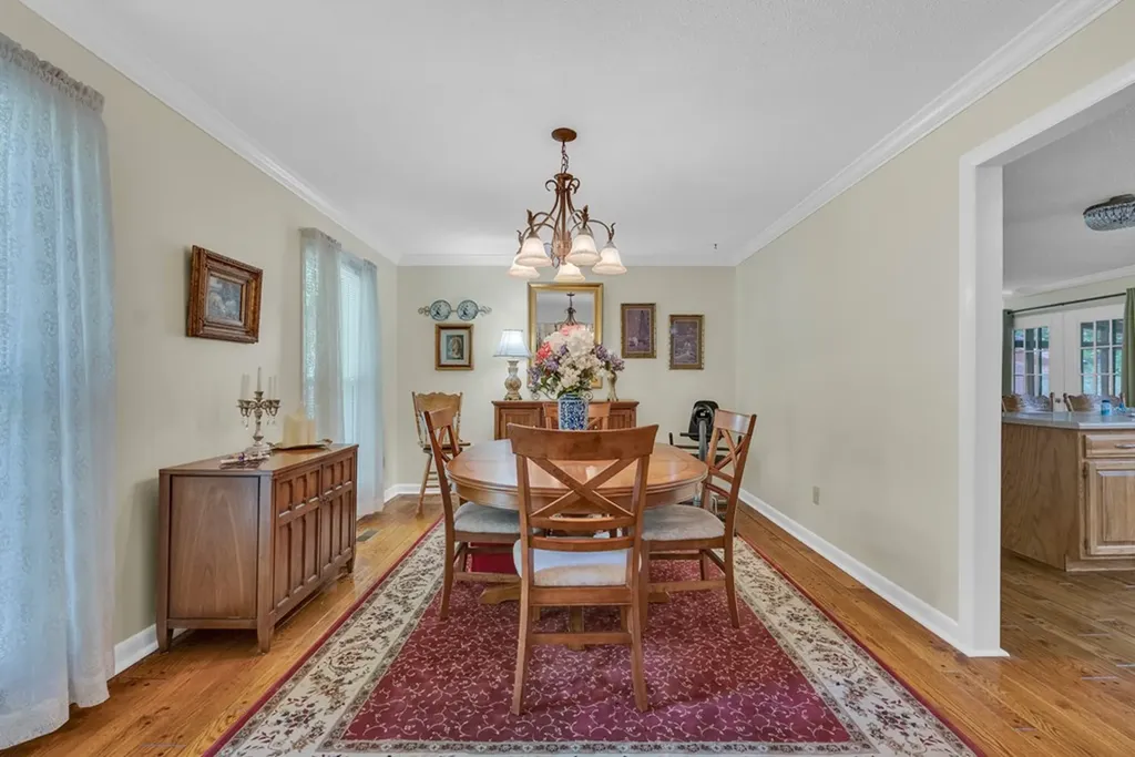 712 Callahan Road Monterey TN 38574