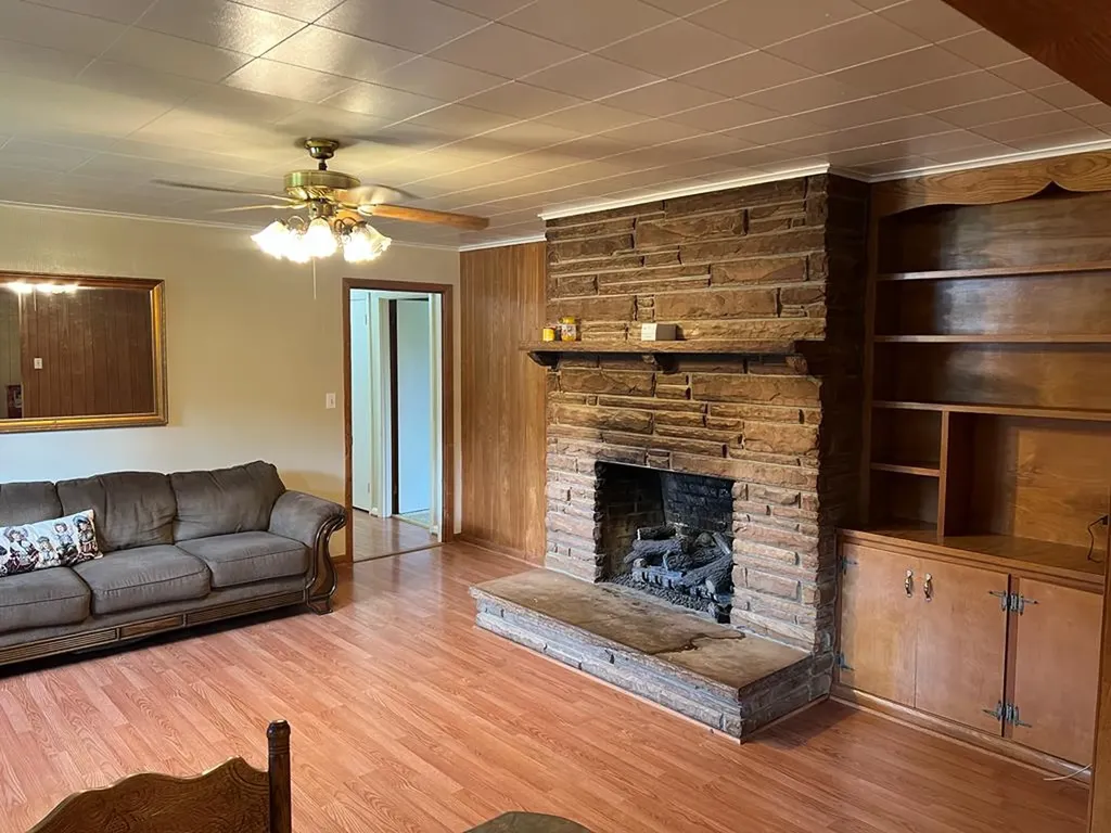 3426 Old Rock Island Road Rock Island TN 38581