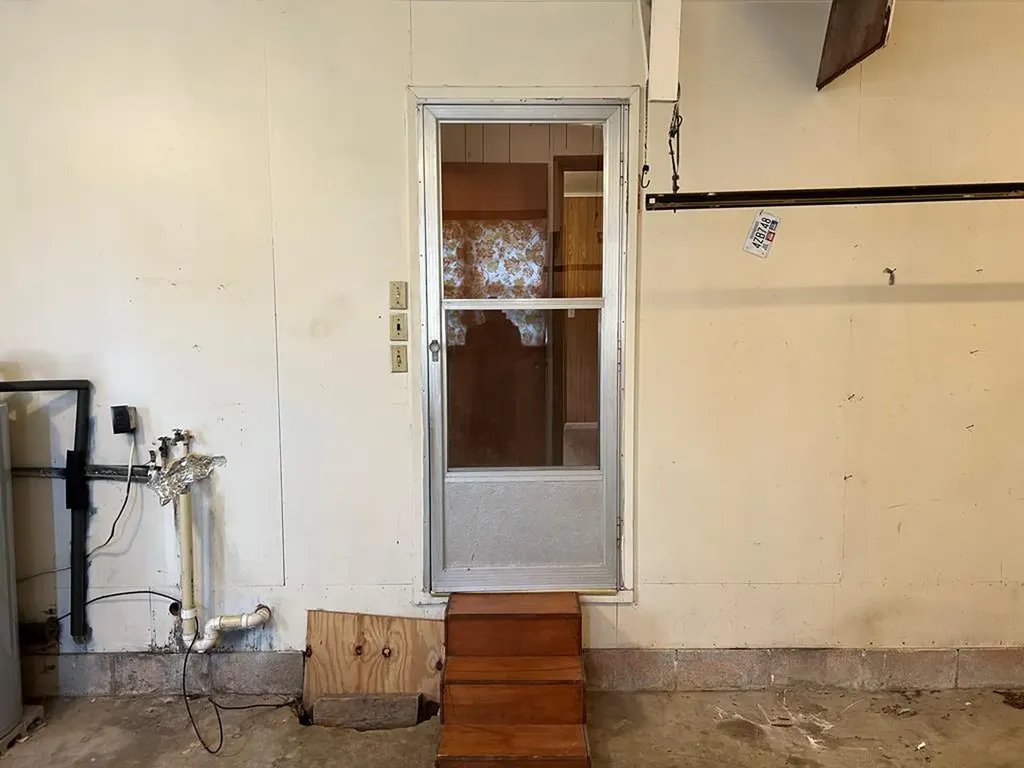 3426 Old Rock Island Road Rock Island TN 38581