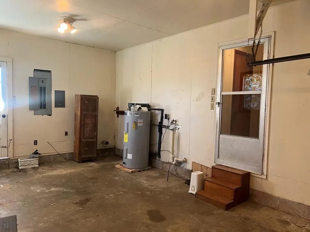 3426 Old Rock Island Road Rock Island TN 38581