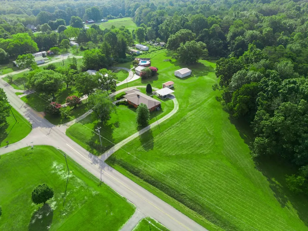 3426 Old Rock Island Road Rock Island TN 38581