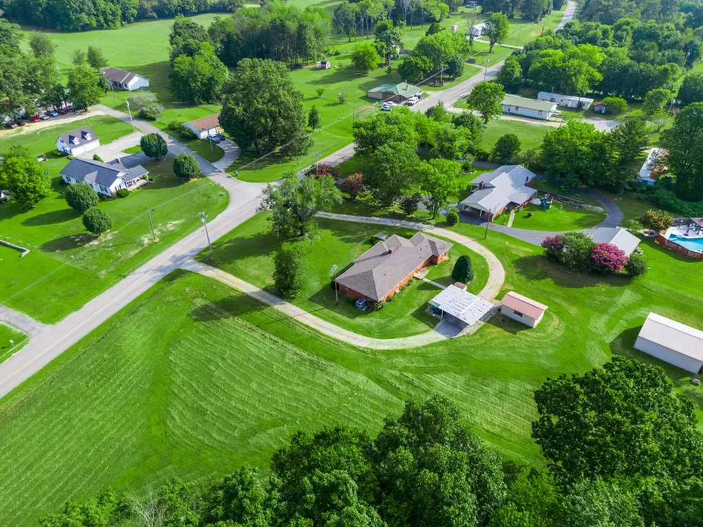 3426 Old Rock Island Road Rock Island TN 38581