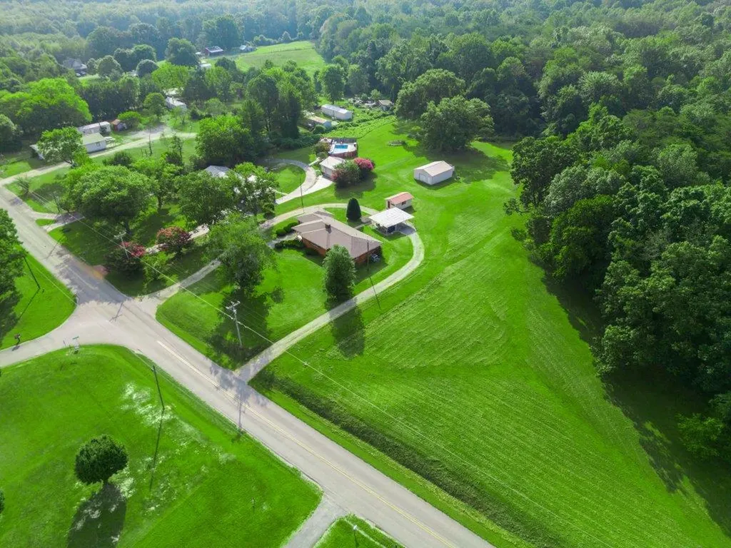 3426 Old Rock Island Road Rock Island TN 38581