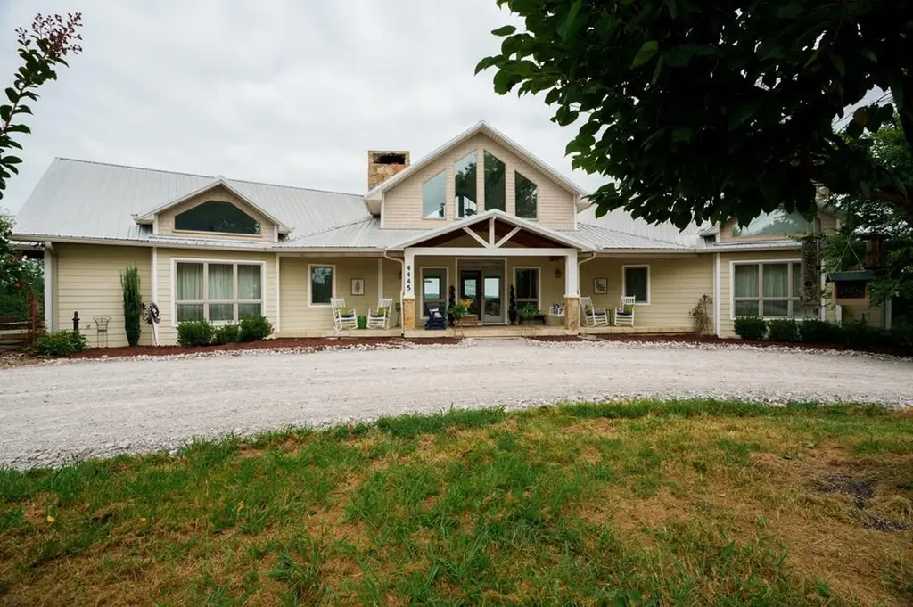 4445 Hurricane Ridge Smithville TN 37166