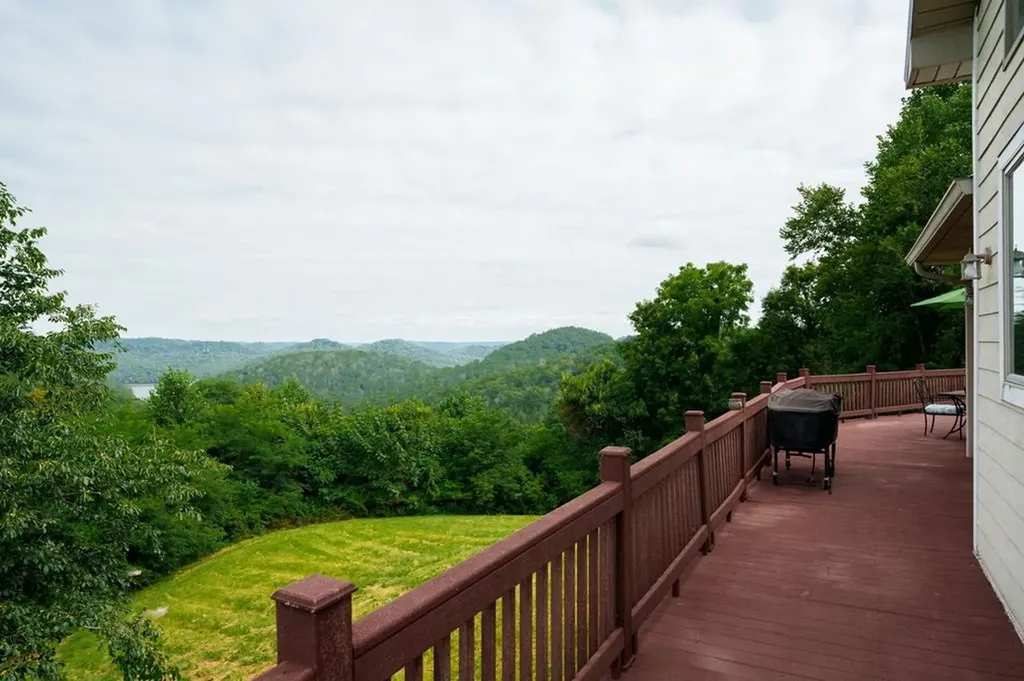 4445 Hurricane Ridge Smithville TN 37166