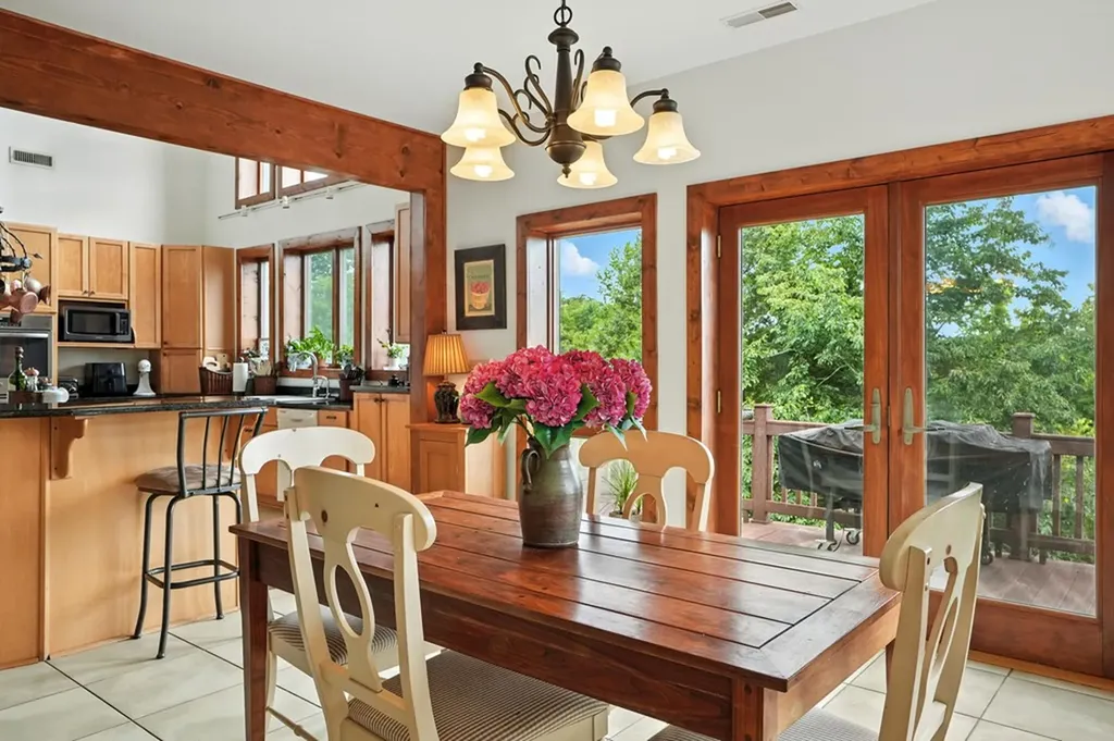 4445 Hurricane Ridge Smithville TN 37166