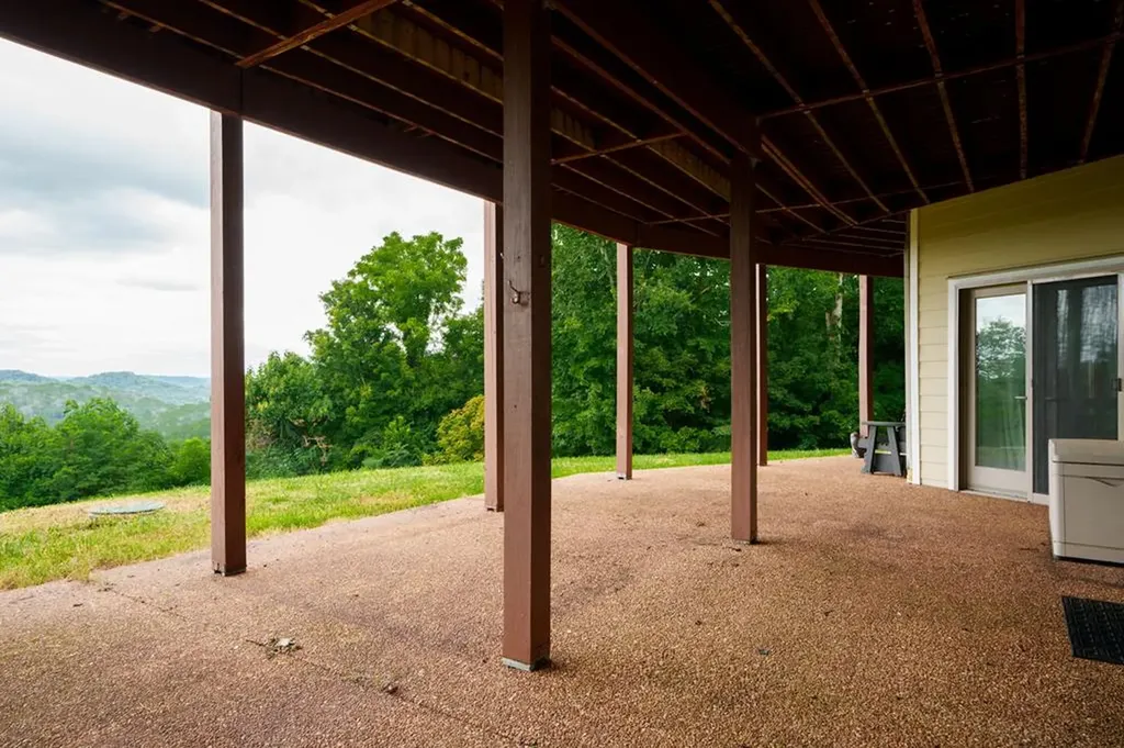 4445 Hurricane Ridge Smithville TN 37166