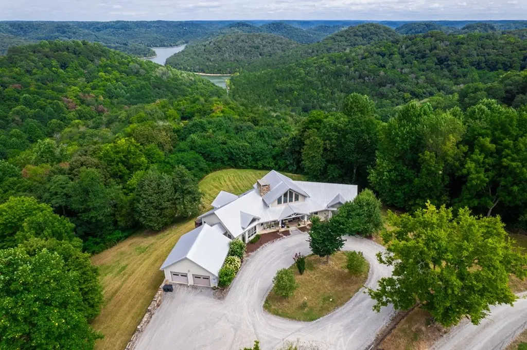 4445 Hurricane Ridge Smithville TN 37166