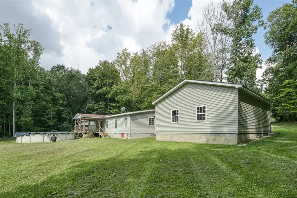 45 Butch Smith Lane Byrdstown TN 38549