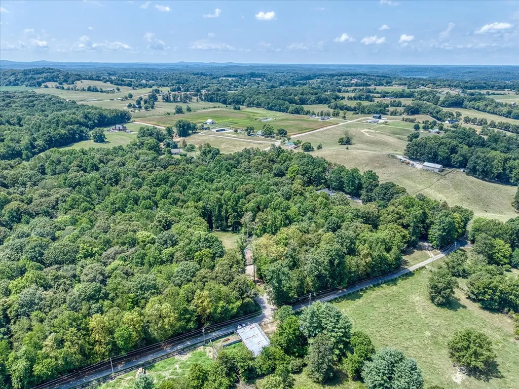 45 Butch Smith Lane Byrdstown TN 38549