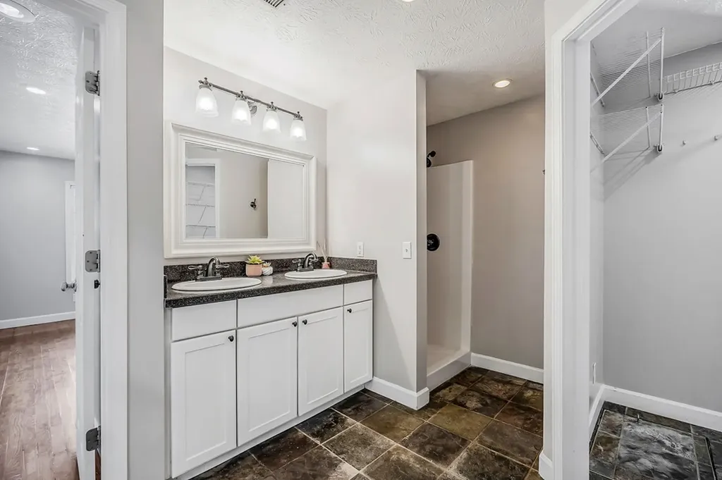 4595 Poplar Grove Road Cookeville TN 38506