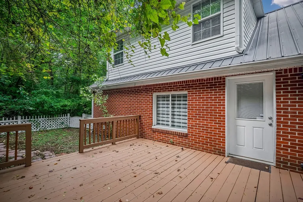 4595 Poplar Grove Road Cookeville TN 38506