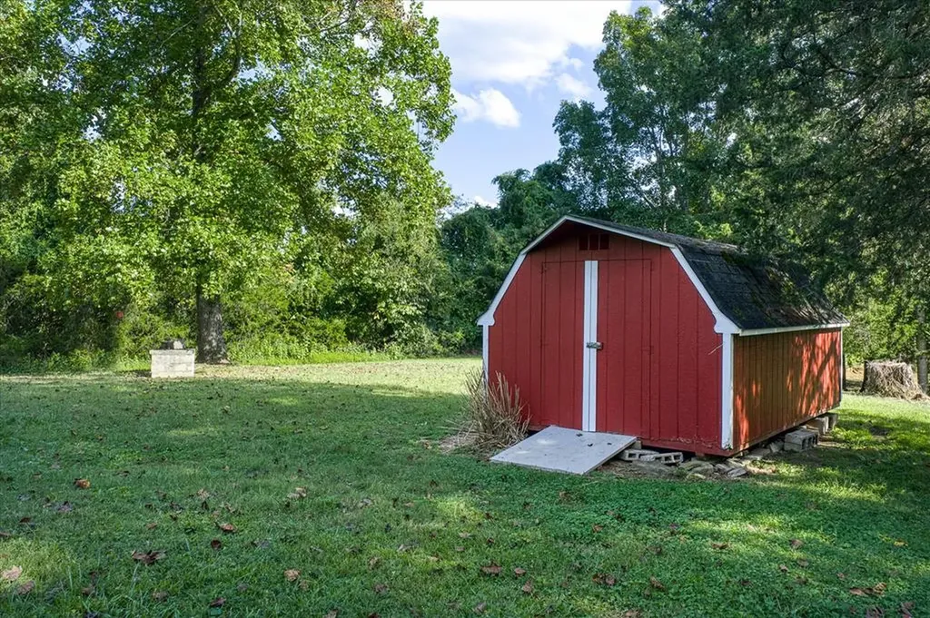 3766 Old Bridge Road Cookeville TN 38506-6246