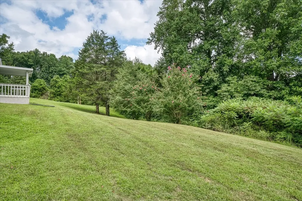 3766 Old Bridge Road Cookeville TN 38506-6246