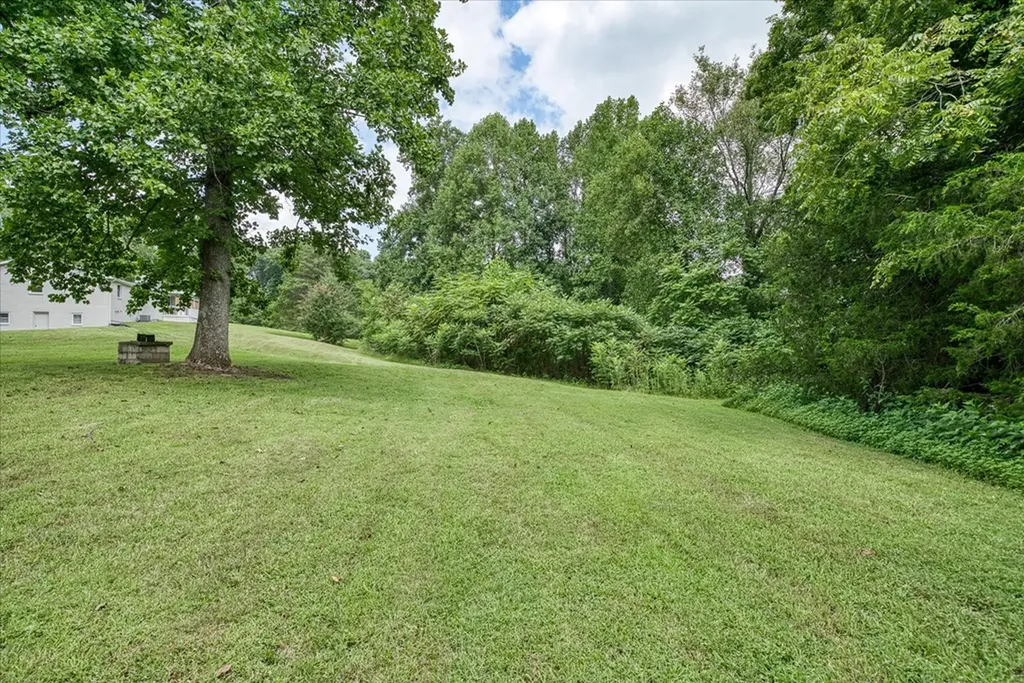 3766 Old Bridge Road Cookeville TN 38506-6246