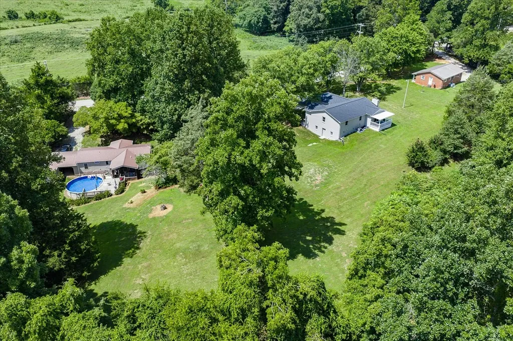 3766 Old Bridge Road Cookeville TN 38506-6246