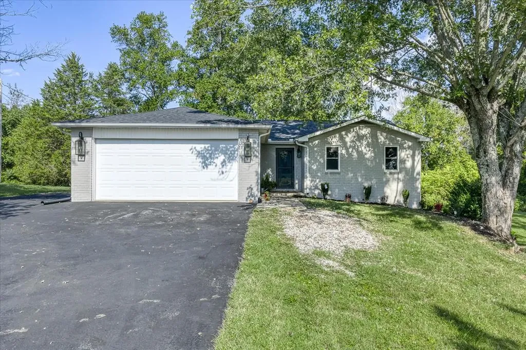 3766 Old Bridge Road Cookeville TN 38506-6246