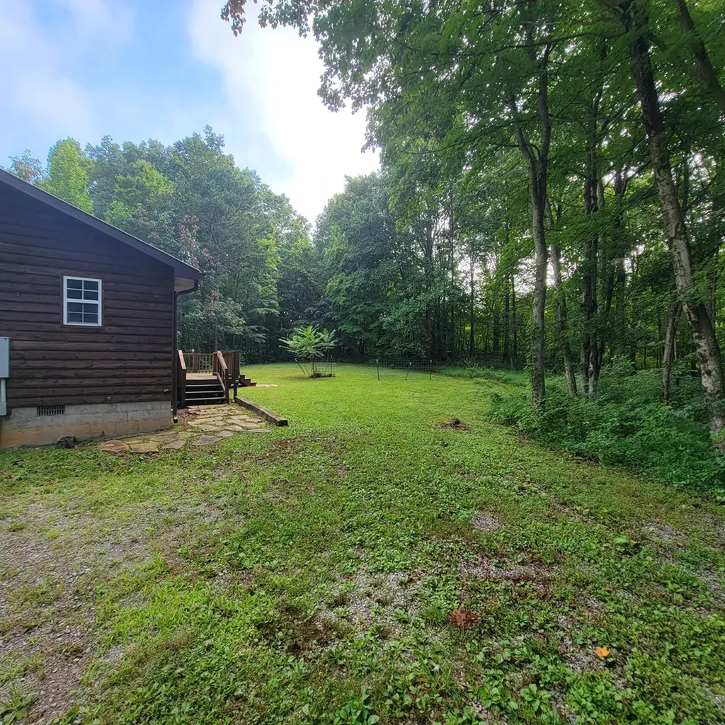 63 Longview Lane Jamestown TN 38556