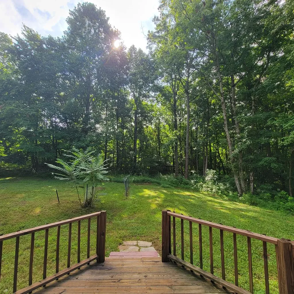 63 Longview Lane Jamestown TN 38556