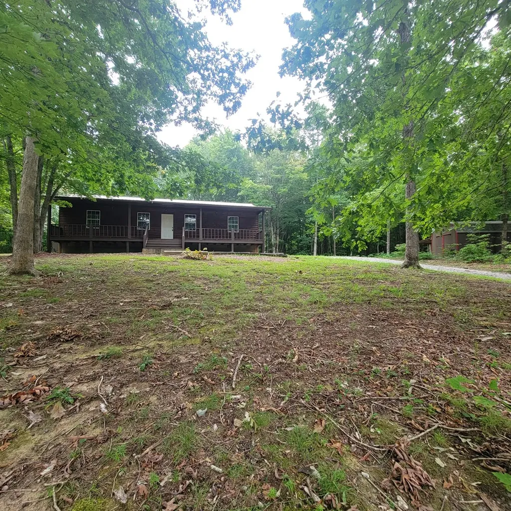 63 Longview Lane Jamestown TN 38556