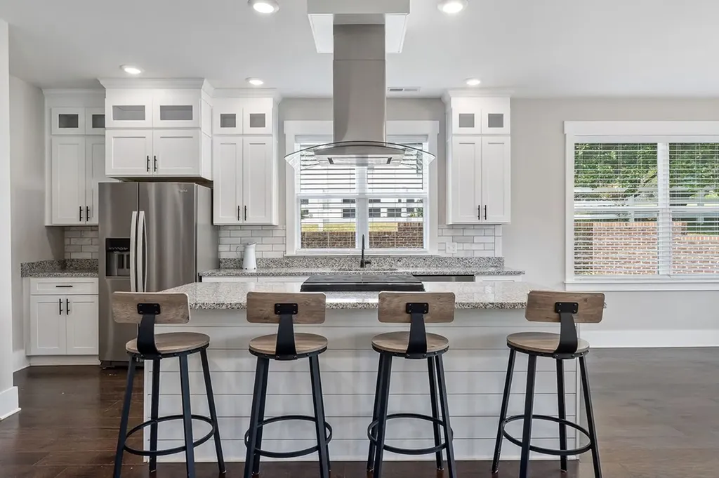 733 Jackson Avenue Carthage TN 37030