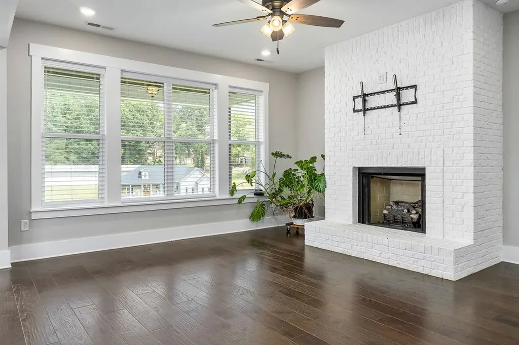 733 Jackson Avenue Carthage TN 37030