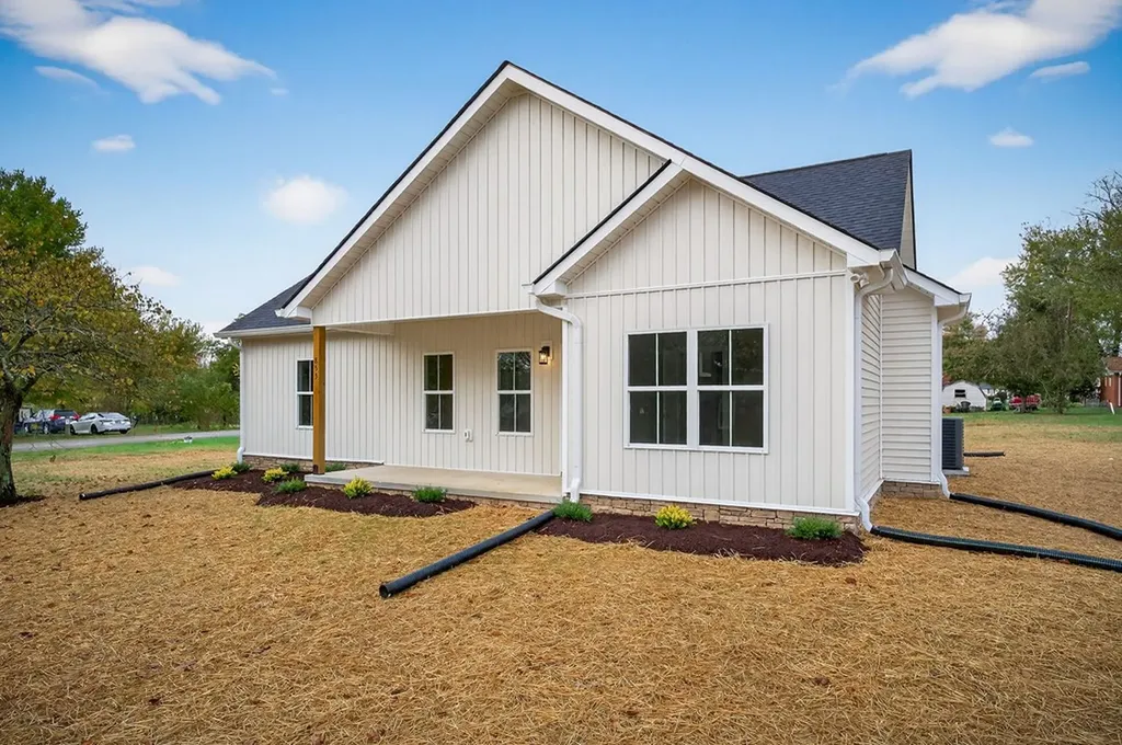 853 Anthony Avenue Smithville TN 37166