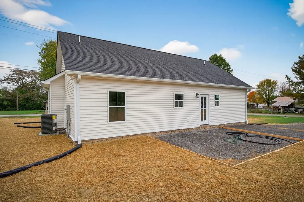 853 Anthony Avenue Smithville TN 37166