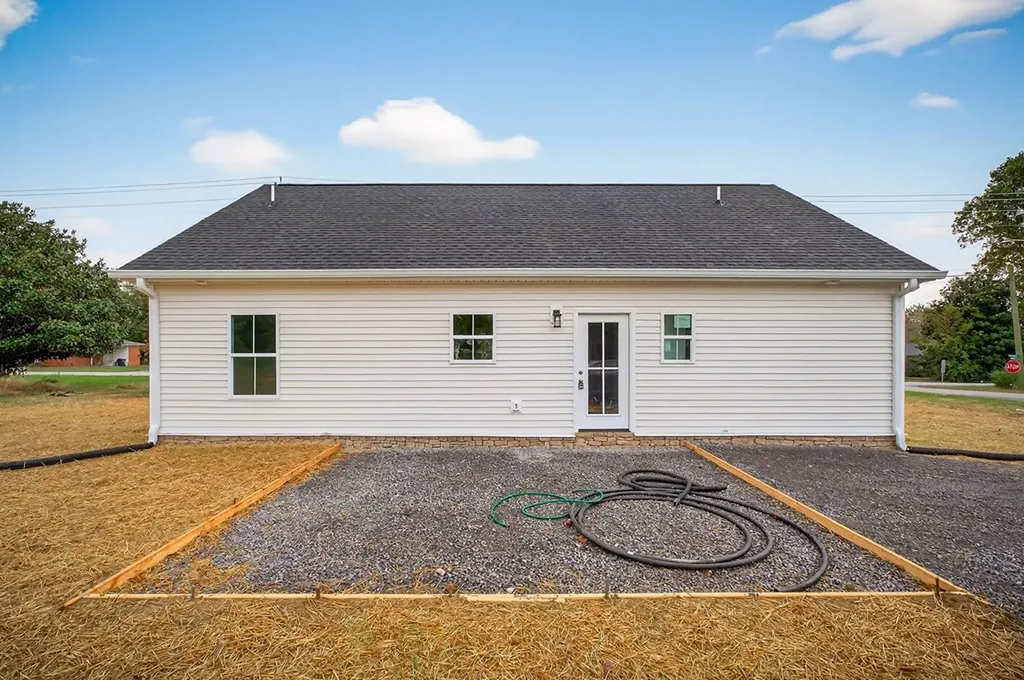 853 Anthony Avenue Smithville TN 37166