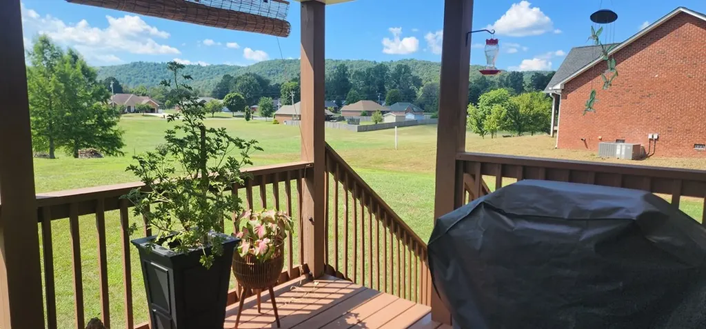 2885 Hyder Mountain Road Cookeville TN 38506