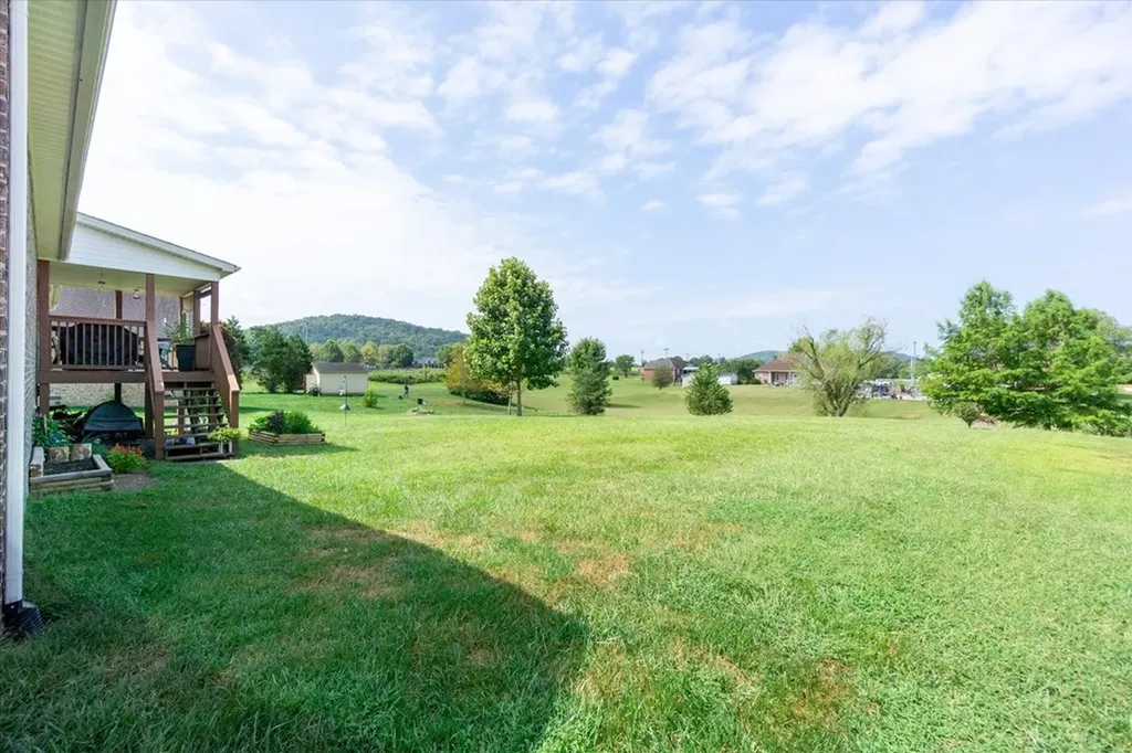 2885 Hyder Mountain Road Cookeville TN 38506