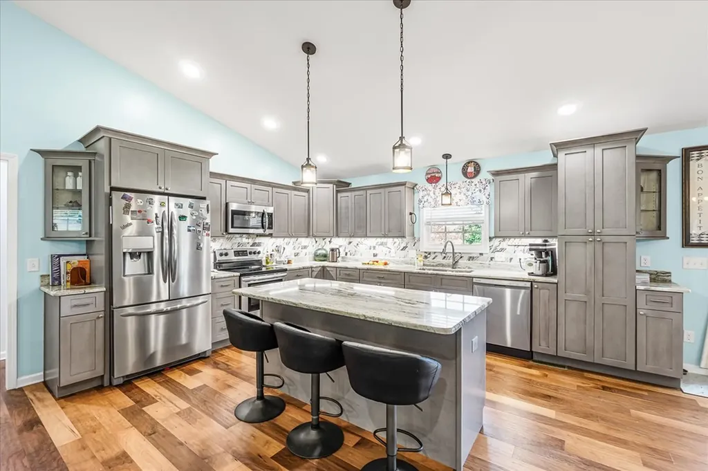 2885 Hyder Mountain Road Cookeville TN 38506